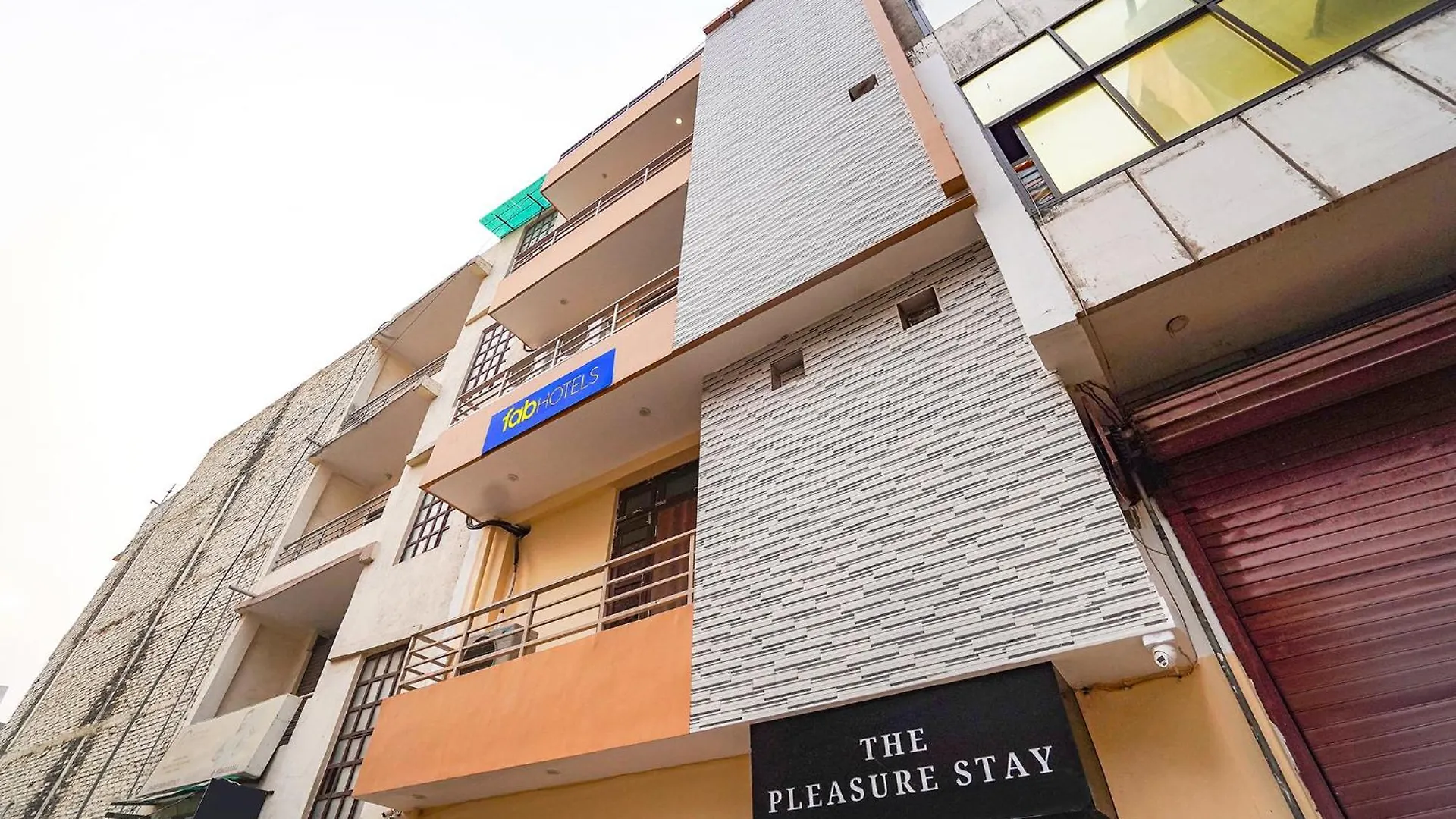 ** Hotell Fabhotel The Pleasure Stay Varanasi Indien